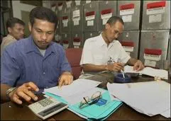 Thay đổi hay ổn định